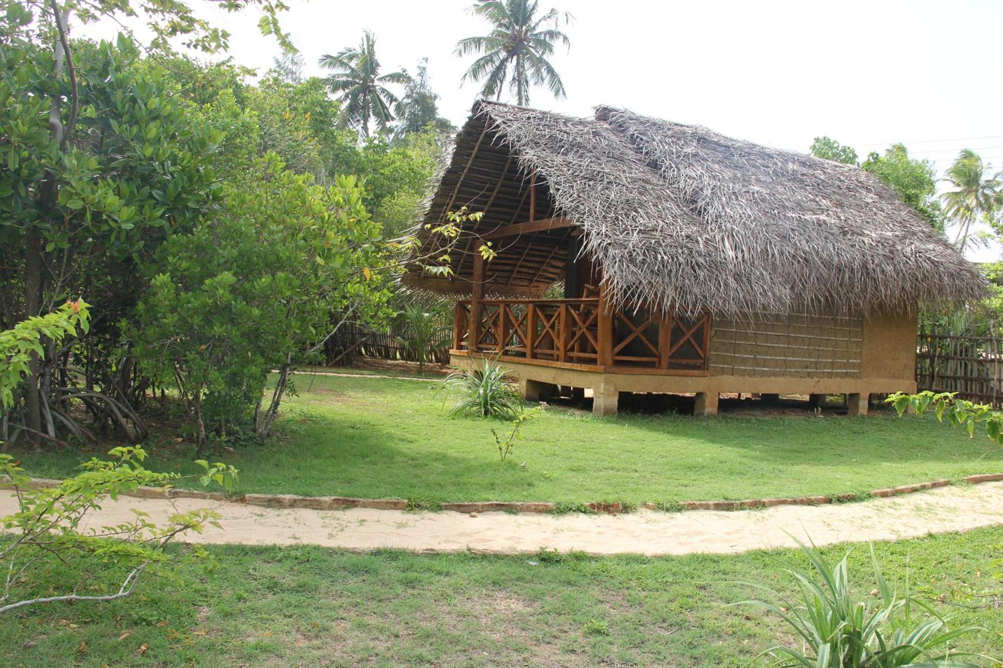 Ganesh Garden Beach Cabanas Tangalle Dış mekan fotoğraf