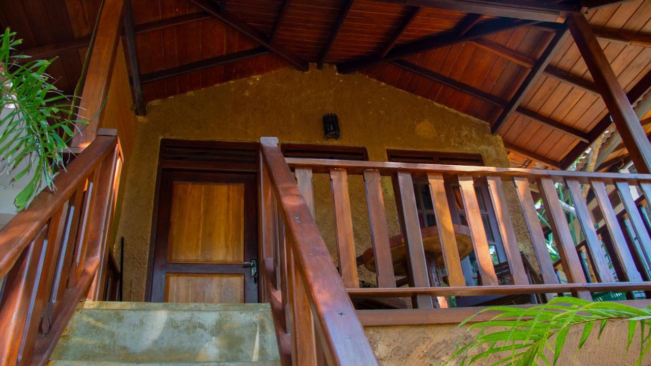 Ganesh Garden Beach Cabanas Tangalle Dış mekan fotoğraf